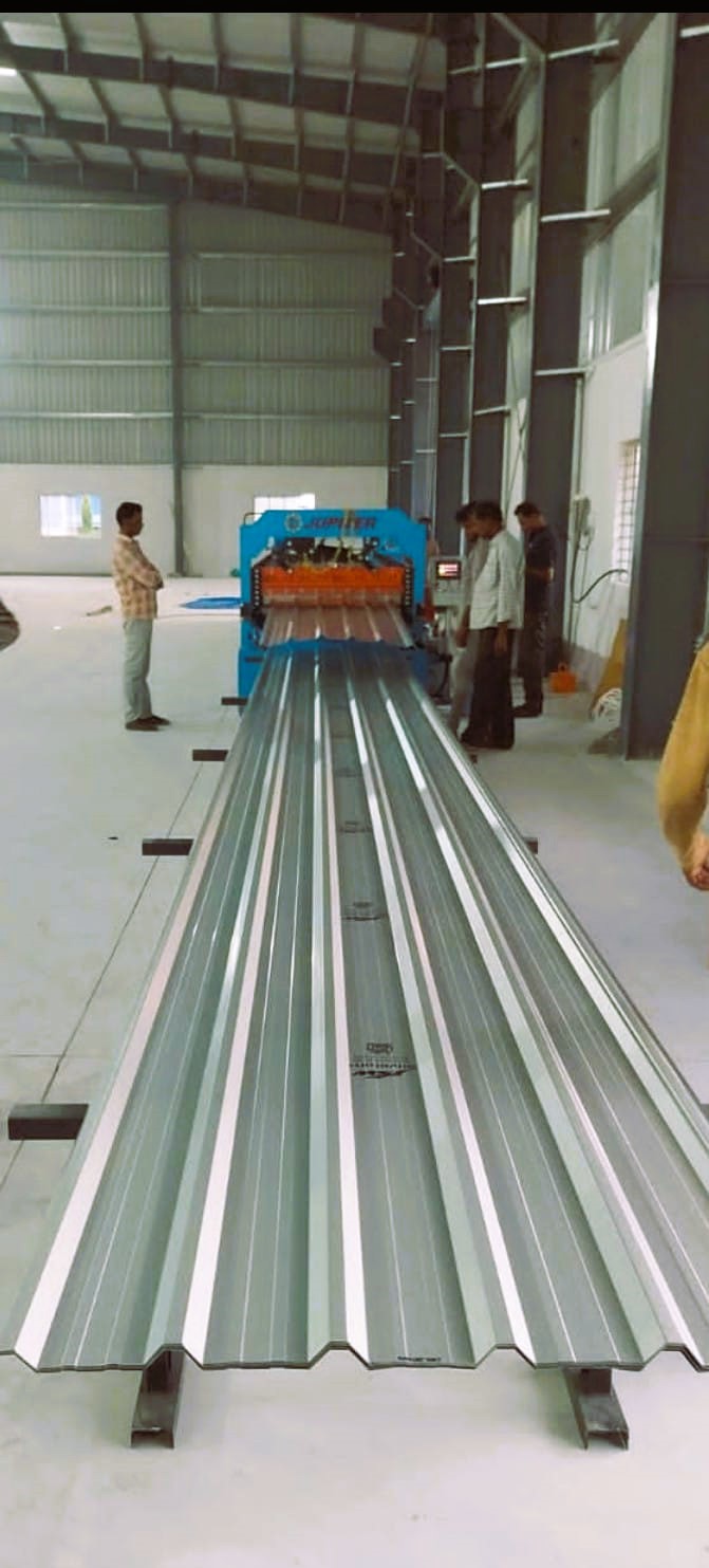 Industrial sheet metal profiling rolling mill machine forming corrugated cladding panels