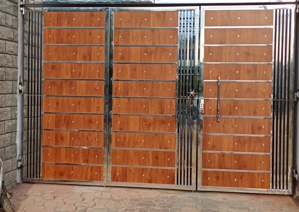 Wide Stainless Steel Compound Gate with Wooden Slats